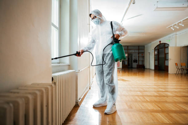 Best Pest Removal Services  in Greencastle, IN